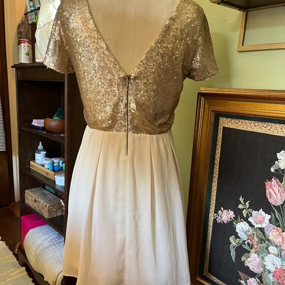Forever 21 Gold Sequin Dress Size L - Picture 3 of 12